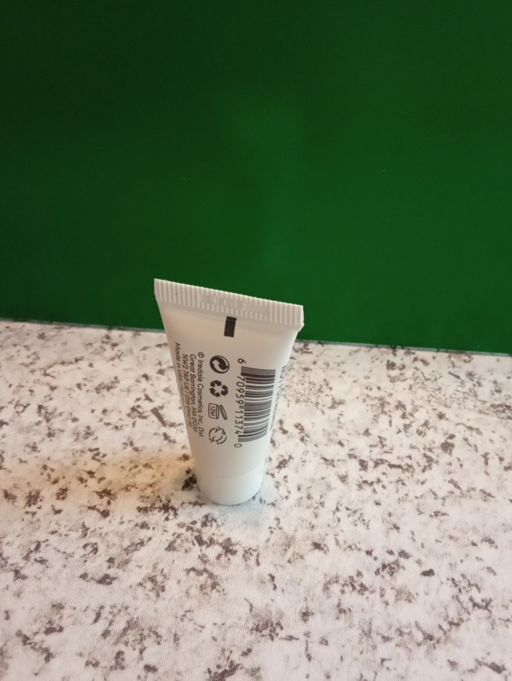 Premium Primers and Setting Powders/sprays - Picture 16 of 16
